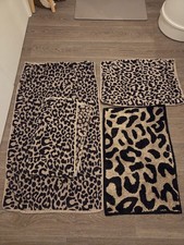 Leopard Print Bath Mat Set 4
