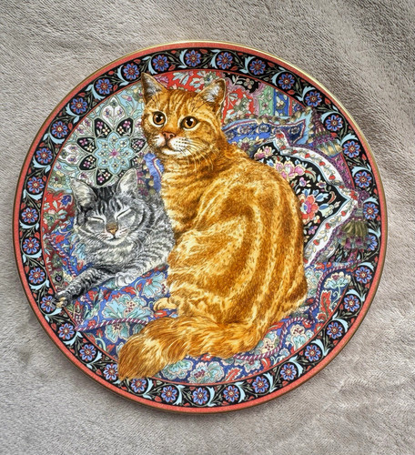 Royal worcester purrfect - worcester,