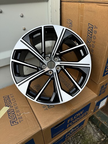 New box 5x112 - new, 20”