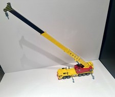 Siku Super Series #4110 Heavy Lift Grove Hydraulic Mobile Crane 1/55 Scale