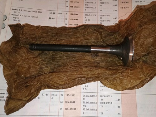 Engine exhaust valve ford - engine,