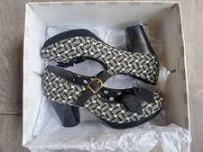 NEW Ruby Shoos Crystal Size 4