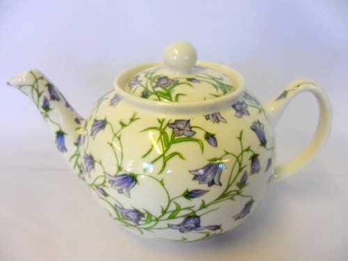 Cup teapot in pretty - a,