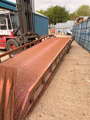 Container loading - container,