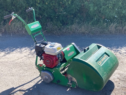 Dennis 610 mower honda - 610,