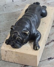 Art Deco English Bulldog Dog