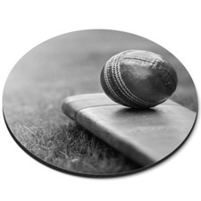 Round Mouse Mat (bw) - Cricket