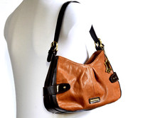Vintage 90s BAGUETTE SHOULDER BAG , BURNT ORANGEY TAN & CHOCOLATE LEATHER Oriano