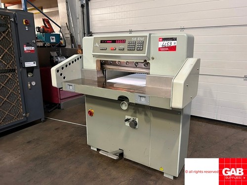 Polar guillotine fro - em,