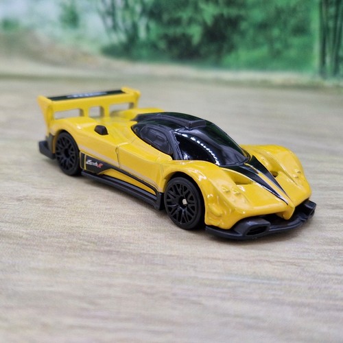 Hot wheels pagani zonda - hot,