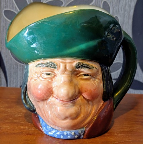 Vintage royal doulton toby - doulton,