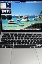 Apple MacBook Air 15-inch 2025