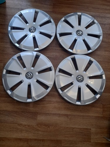 Transporter wheel trims - t6,