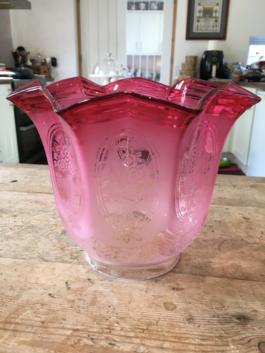 Beautiful victorian wavy edge - beautiful,