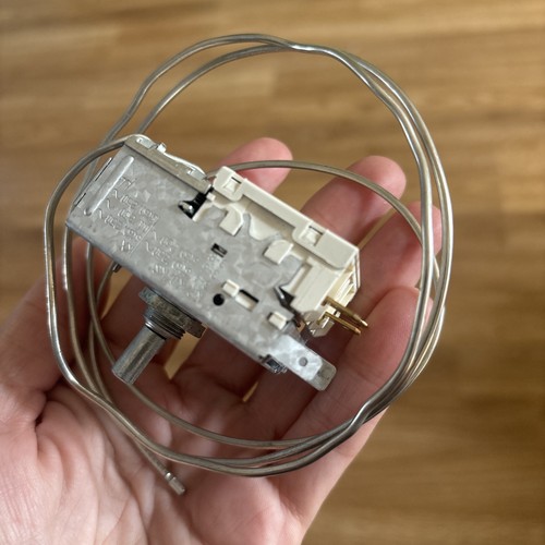 Beko fridge freezer - fridge, thermostat
