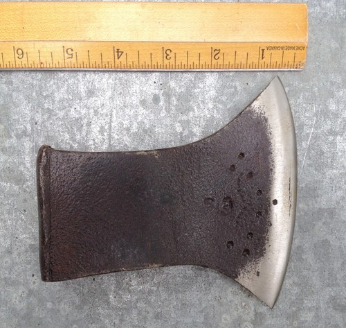 Axe head sharp hewing