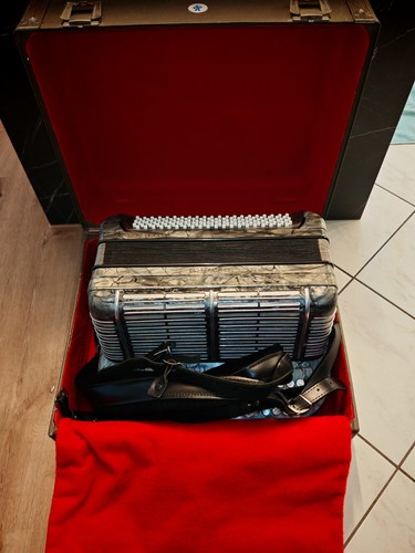 Accordion hohner morino - hohner,