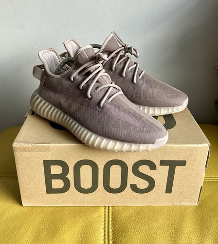 Brand new adidas yeezy - new,