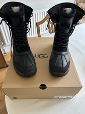 UGG Women's W Adirondack Boots