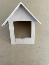 DOLLS HOUSE TRADITIONAL WOODEN