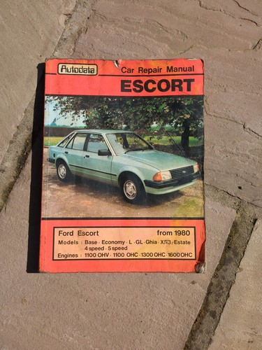 Autodata ford escort car - ford,