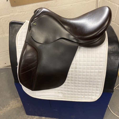 Ideal vsd show saddle - saddle, 17.5”
