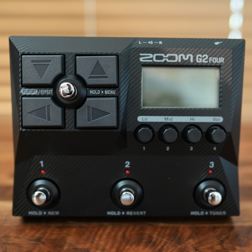 Zoom four guitar multi - zoom, g2