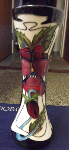 Moorcroft glory dreams - &,