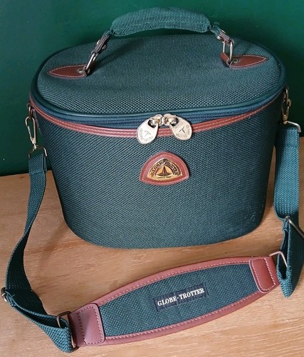 Vintage globetrotter travel - globetrotter,
