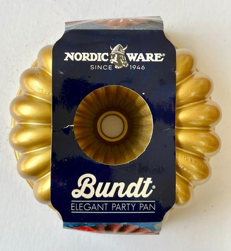 Nordic ware elegant party pan - ware,