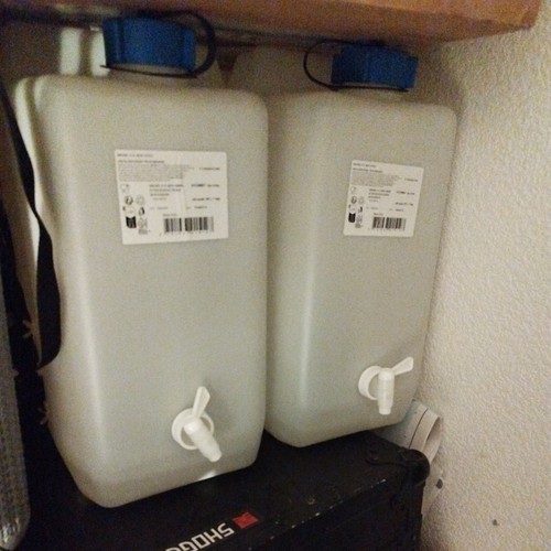 Litre plastic water - litre,