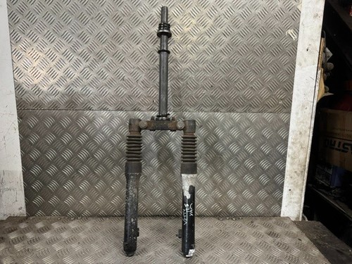 Yamaha vity 125 front forks - front,