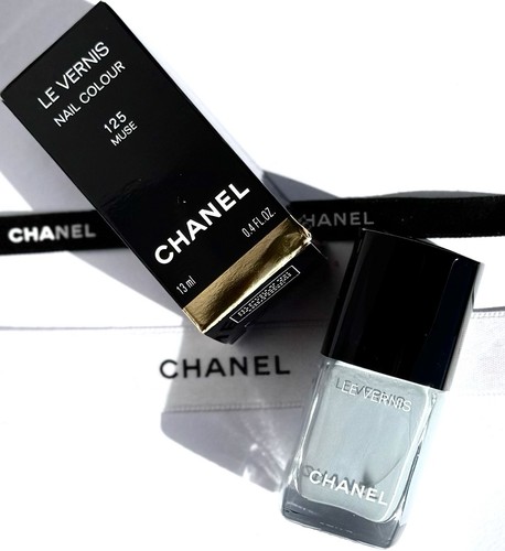 Chanel vernis nail colour - chanel,
