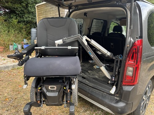 Wheelchair crane hoist - wheelchair, crane/