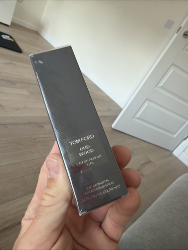 Tom ford oud wood eau - tom,