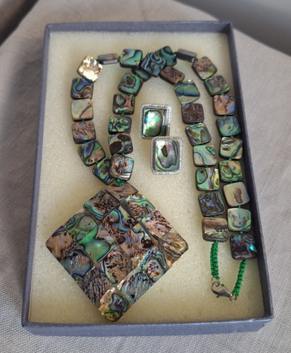 Abalone shell square bead - abalone,