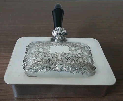 Unett plate silver plated - unett,