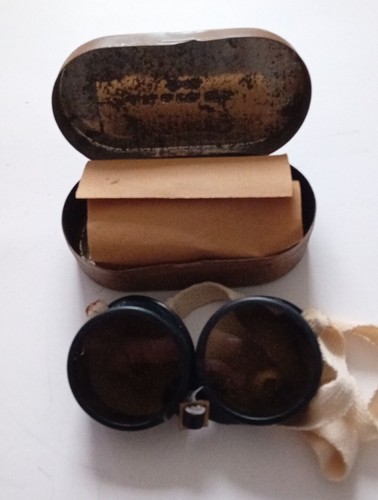 Vintage ww2 british - -, cased