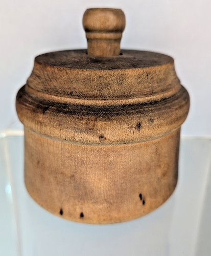 Primitive antique wooden - antique,