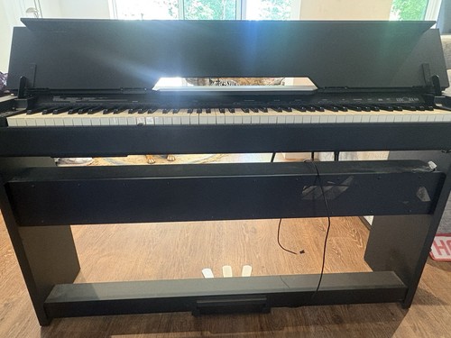 Aurora 1000 electric piano