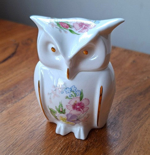 Aynsley wild tudor owl - 'wild,