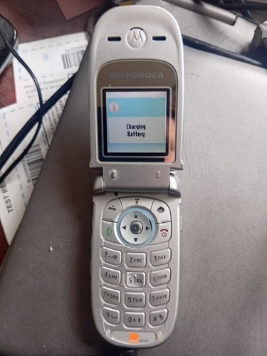 Motorola v220 vintage flip - v220,