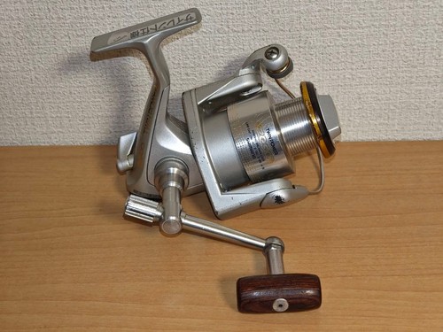 Shimano twin power 2000 - shimano,