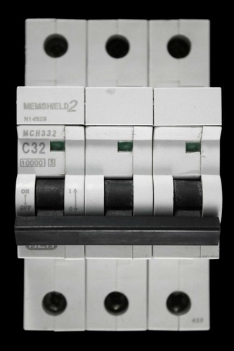 Eaton amp curve 10ka - amp,