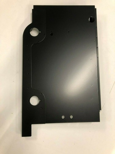 Left rear body tub capping - rear,