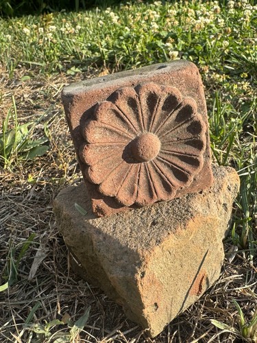 Vintage reclaimed brick - reclaimed,