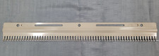 SILVER REED KNITMASTER KNITTING MACHINE 8MM BULKY GAUGE LONG CAST ON COMB 48CM