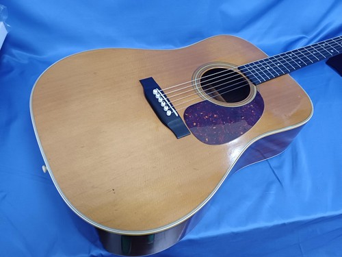 Martin acoustic guitar 28 - martin, d-28