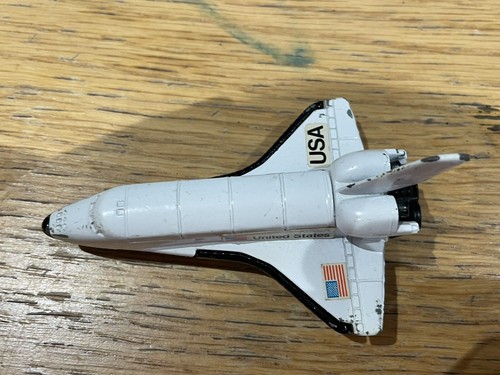 Matchbox space shuttle - matchbox,