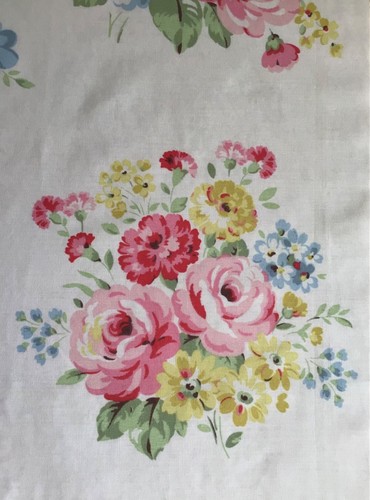 50cm square spring bouquet - 50cm,